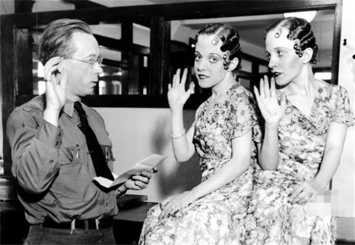 连体人一方死亡怎么办？妹妹去世后，连体姐姐被迫跟遗骸共同生活