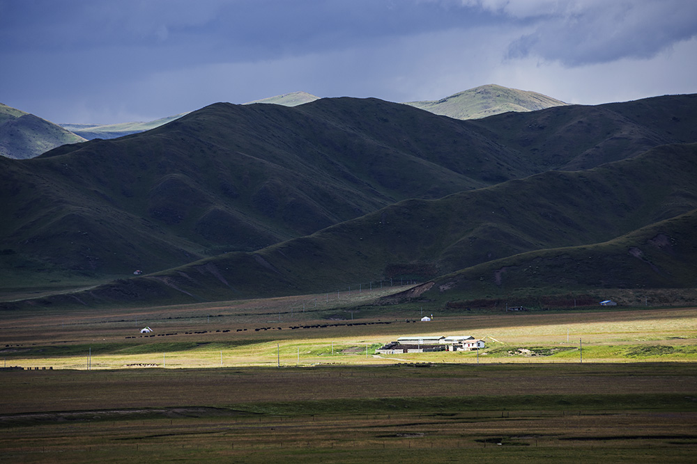 西部大草原旅游攻略,四川红原大草原自驾旅游攻略