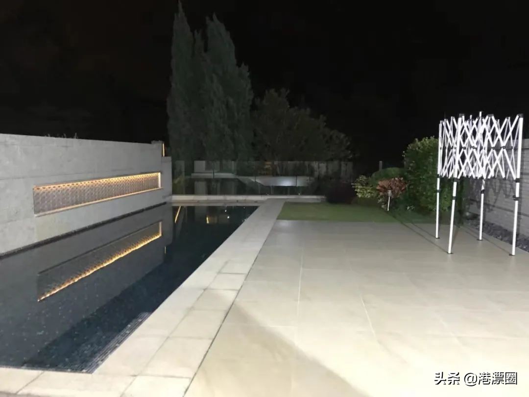 香港有钱人真实生活,香港富翁体验底层生活