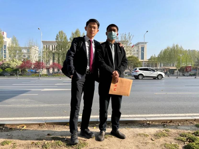 氯巴占代购案件的原告,代购氯巴占涉嫌贩毒案