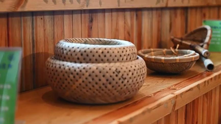 一根竹子撬动百亿产业，这个偏僻的湖南小镇正在创造奇迹