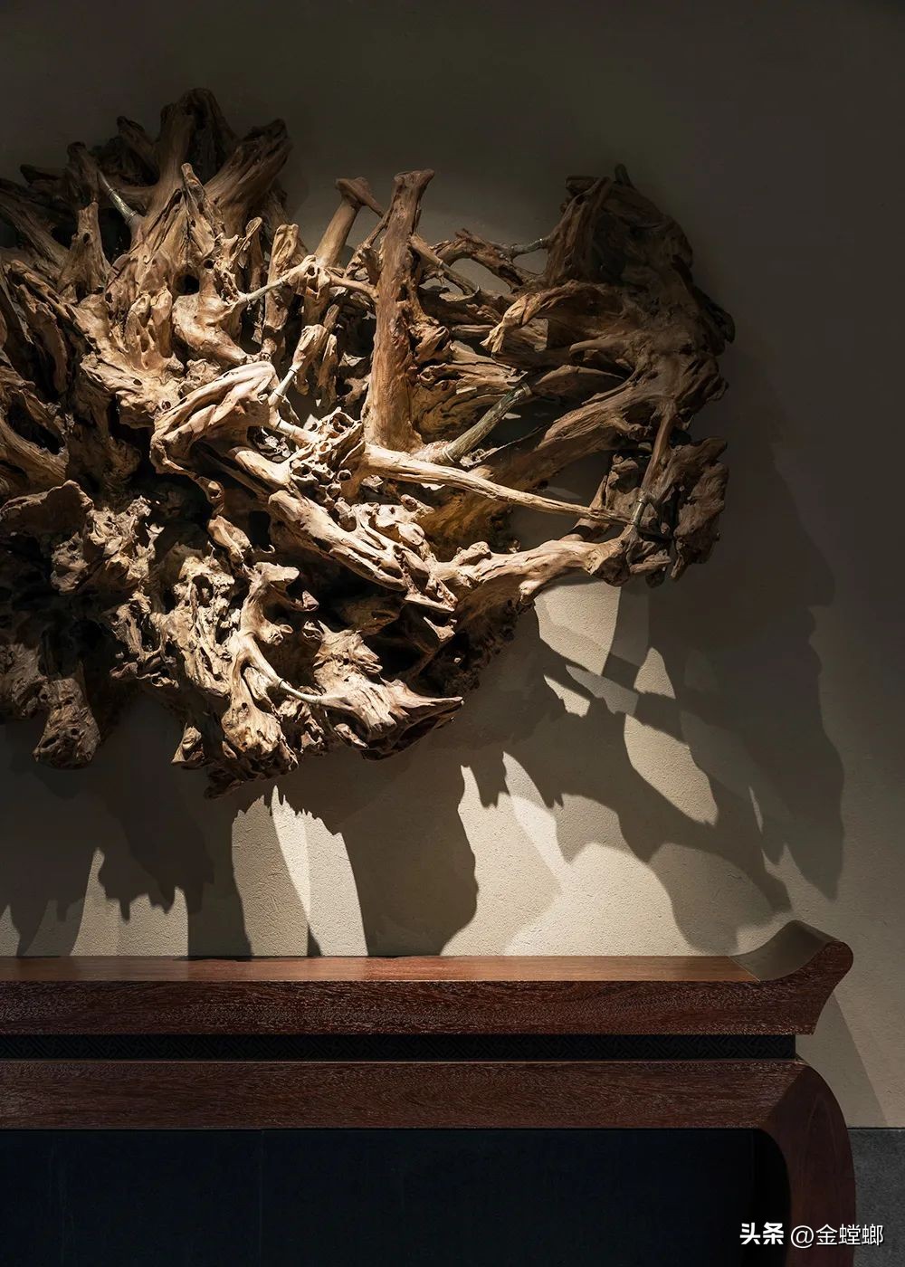 中国首家，全球第六家—九寨沟日赛谷丽思卡尔顿隐世酒店