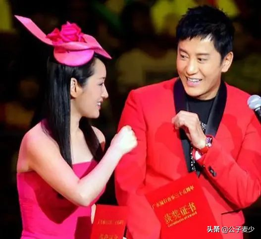 毛宁现状照片,年轻的毛宁近照