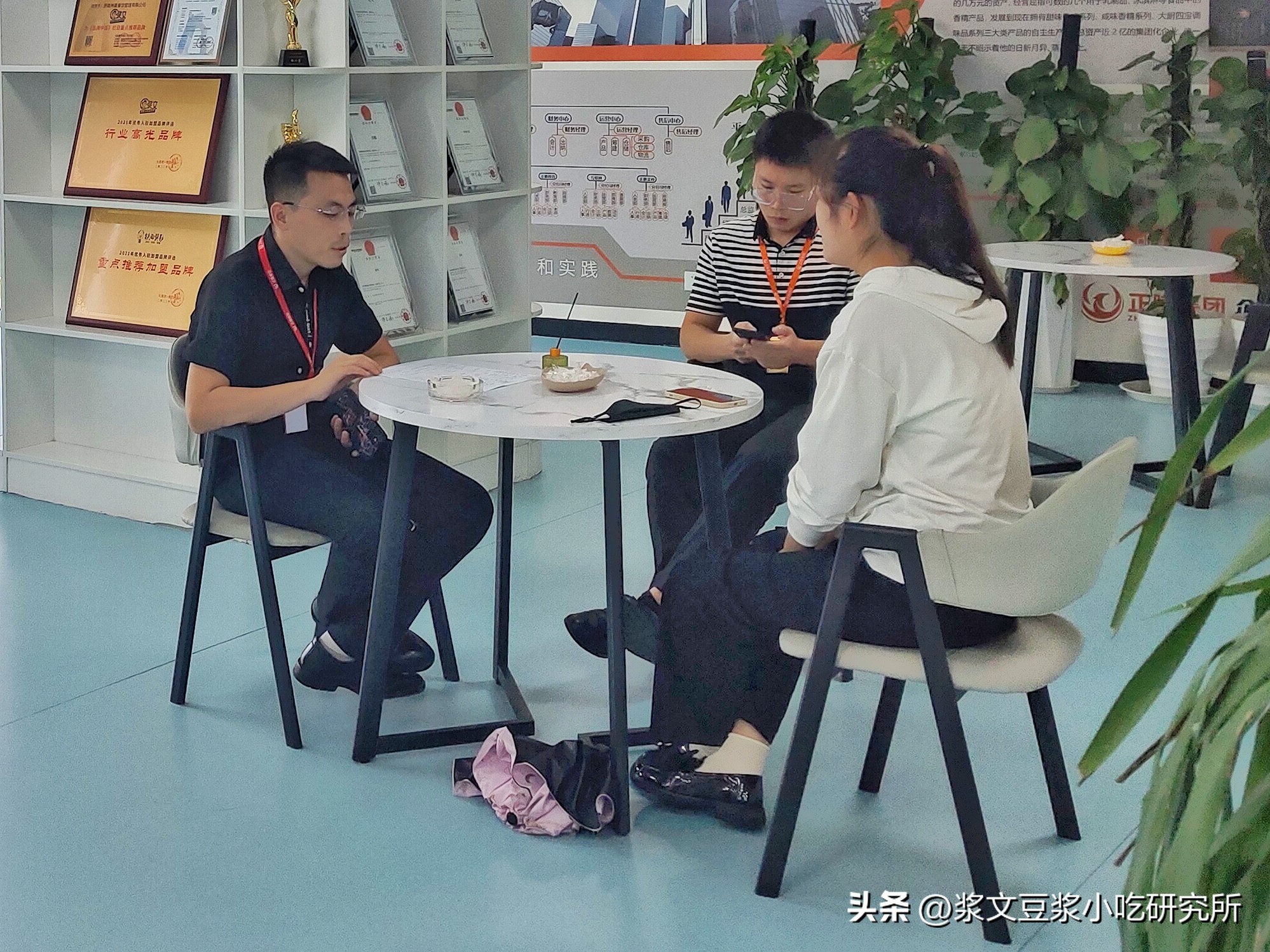 现磨豆浆免费加盟,现磨豆浆加盟给你支招