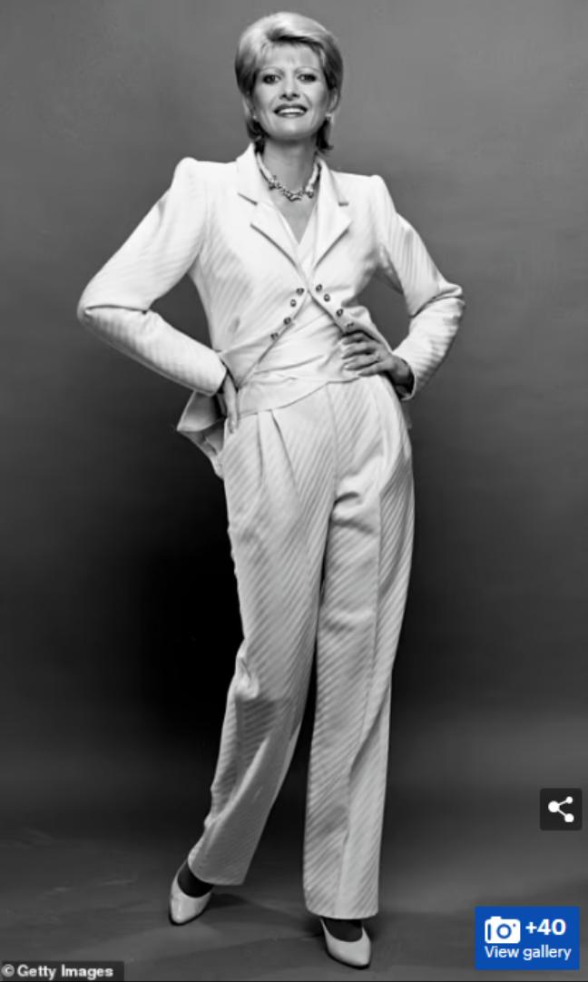 特朗普前妻突然暴毙身亡，她一生离婚4次，为拿绿卡“假”结婚