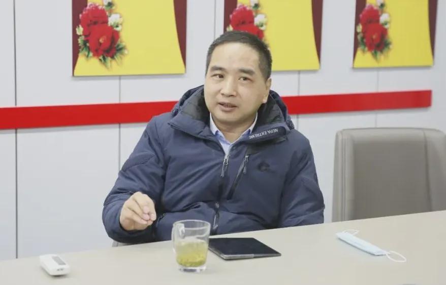 华信投资集团董事长,信阳华信投资集团黄在国