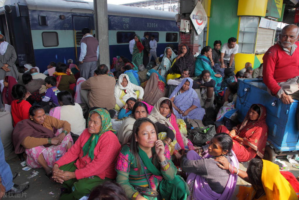 外网看英国派一艘护卫舰,外国评论英国派一艘护卫舰