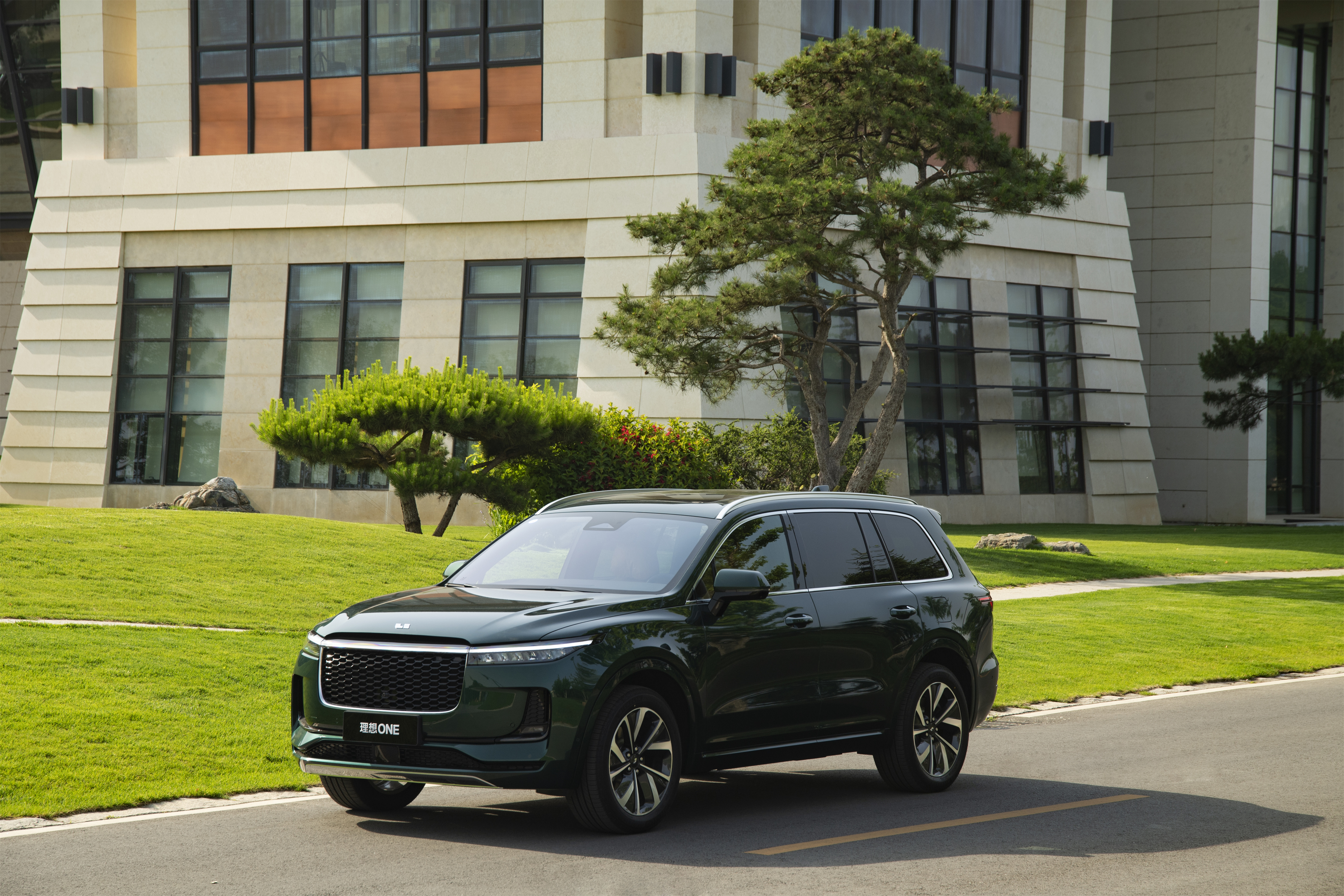 鐞嗘兂one鍜寈5,鐞嗘兂one瀵规瘮瀹濋┈X5