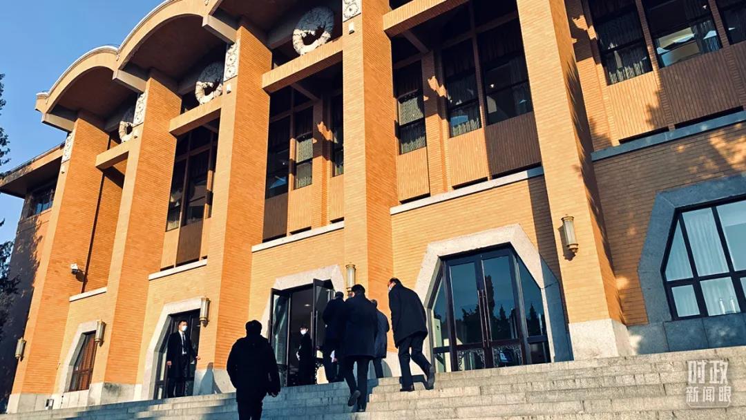 时政新闻眼丨习*平近**主讲“新年第一课”，重点阐释了哪五个问题？