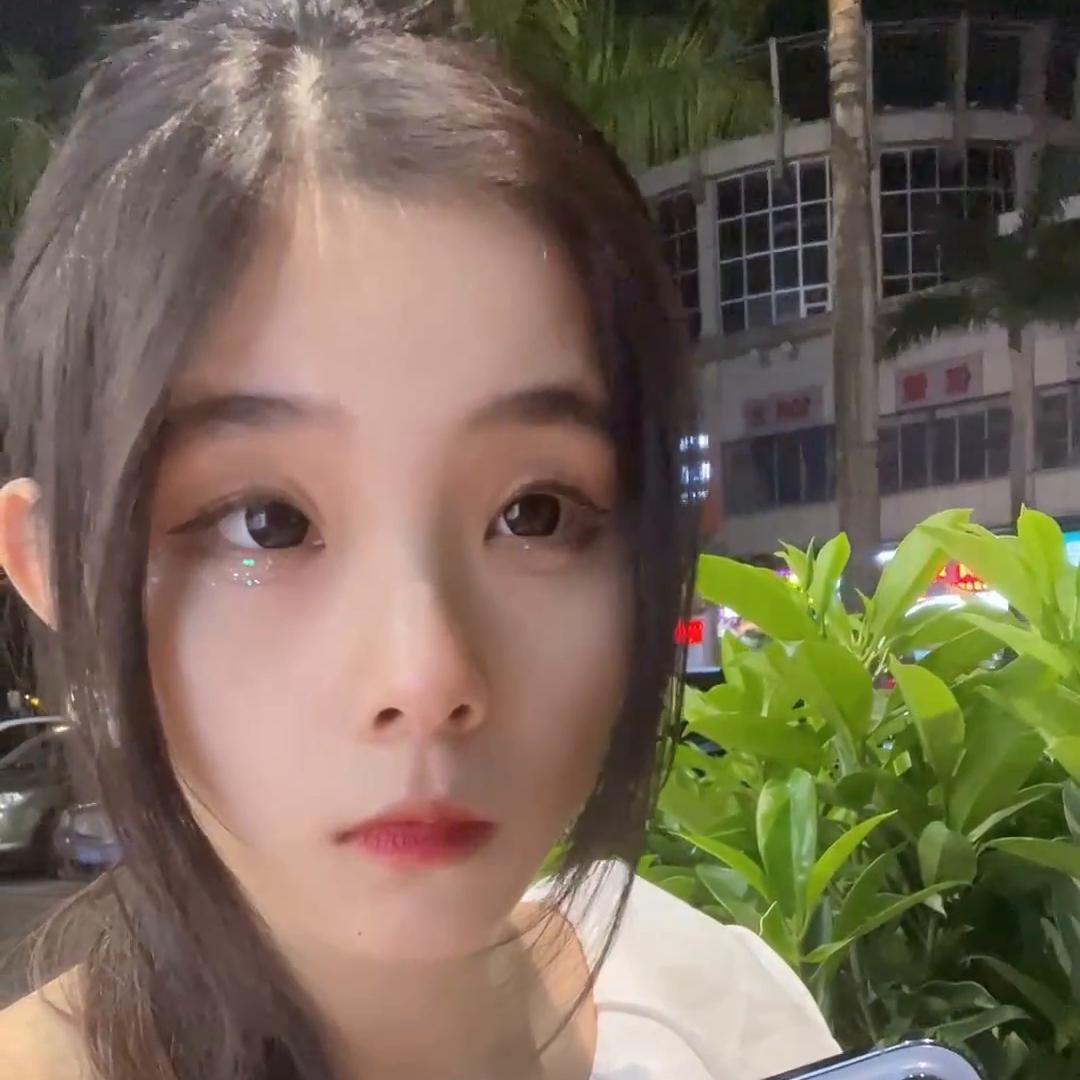 给粉丝挑一台13promax,女粉丝找我买苹果13promax