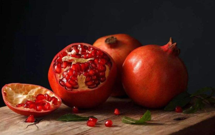 肠胃不好大便是黑色的怎样调理,肠胃不好大便发绿怎么回事