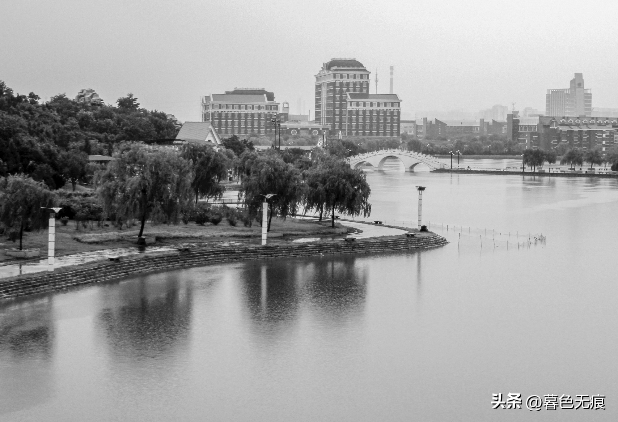 数码照片在Photoshop中彩色转黑白的常用方法及转换后的效果