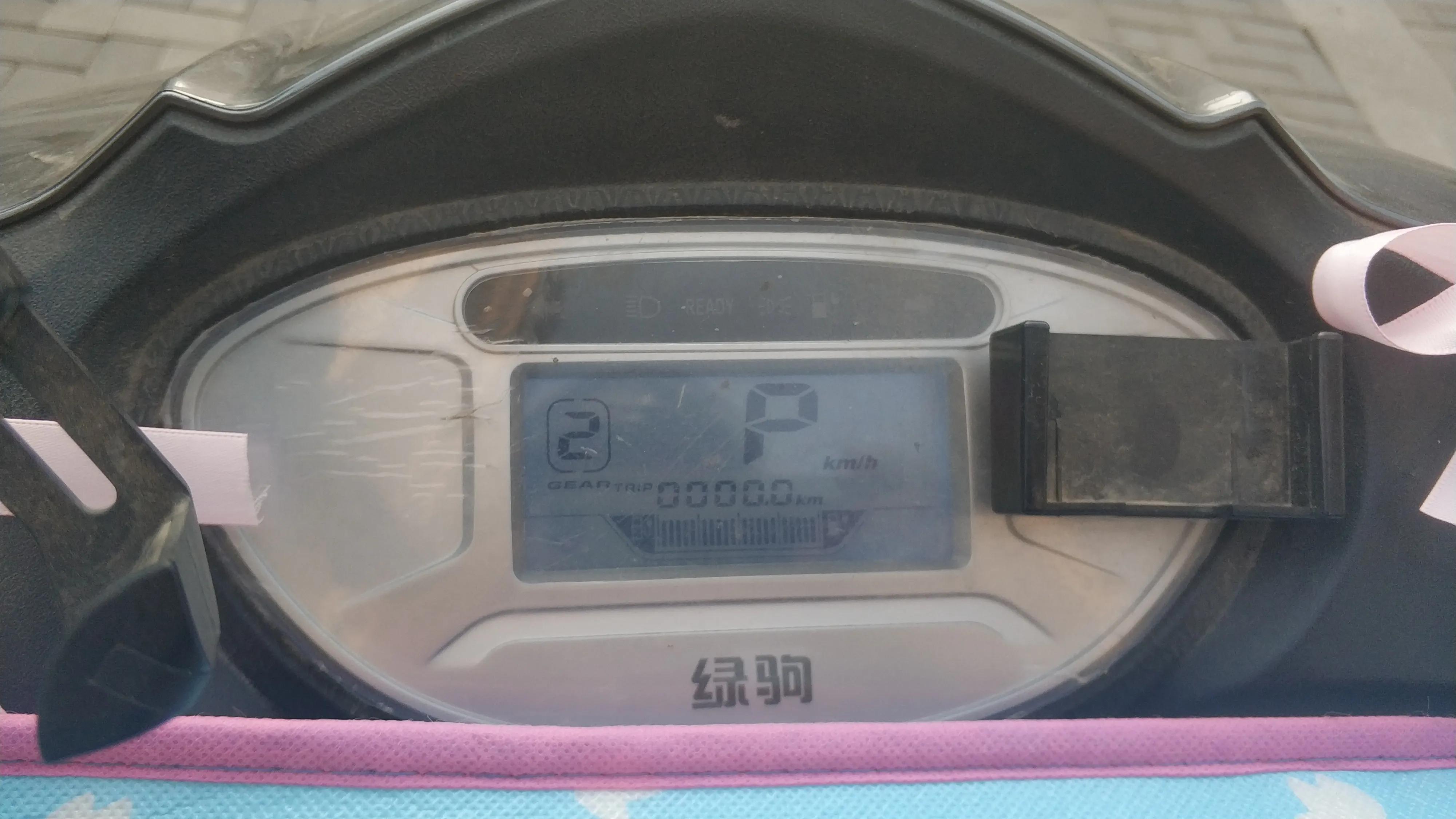 绿驹k18和k16电动车哪个好,绿驹k16电动车72v32a能跑多少公里