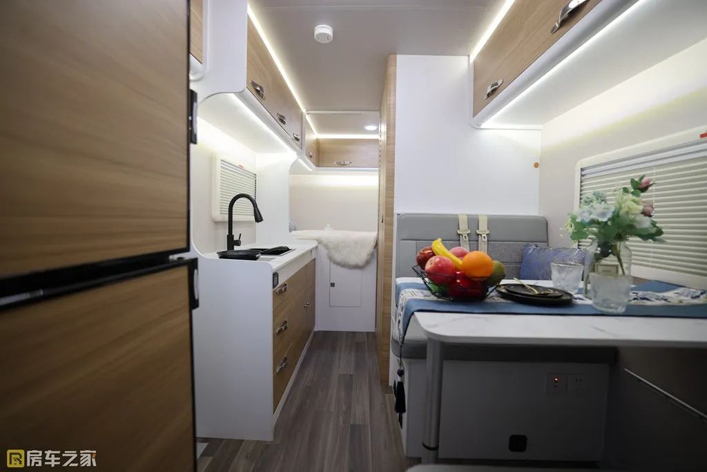 江淮恺达微卡小c型旅居车,2023款将上市的新能源微卡汽车