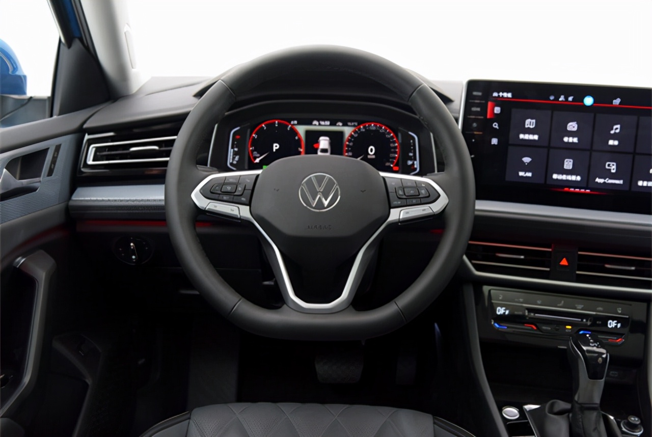 开完日产轩逸再开丰田卡罗拉,开完轩逸再开艾瑞泽8