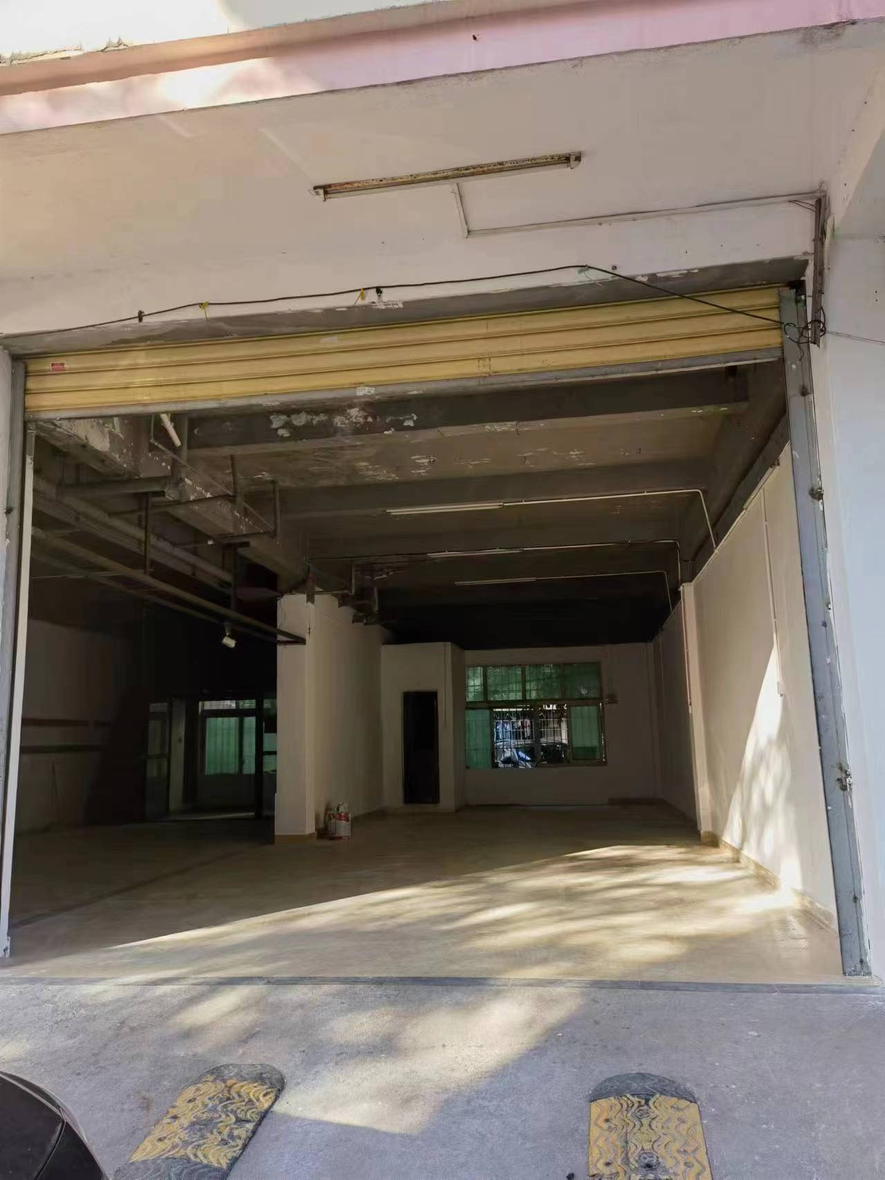 海口龙华路店铺出租,海口市龙华路万国中央