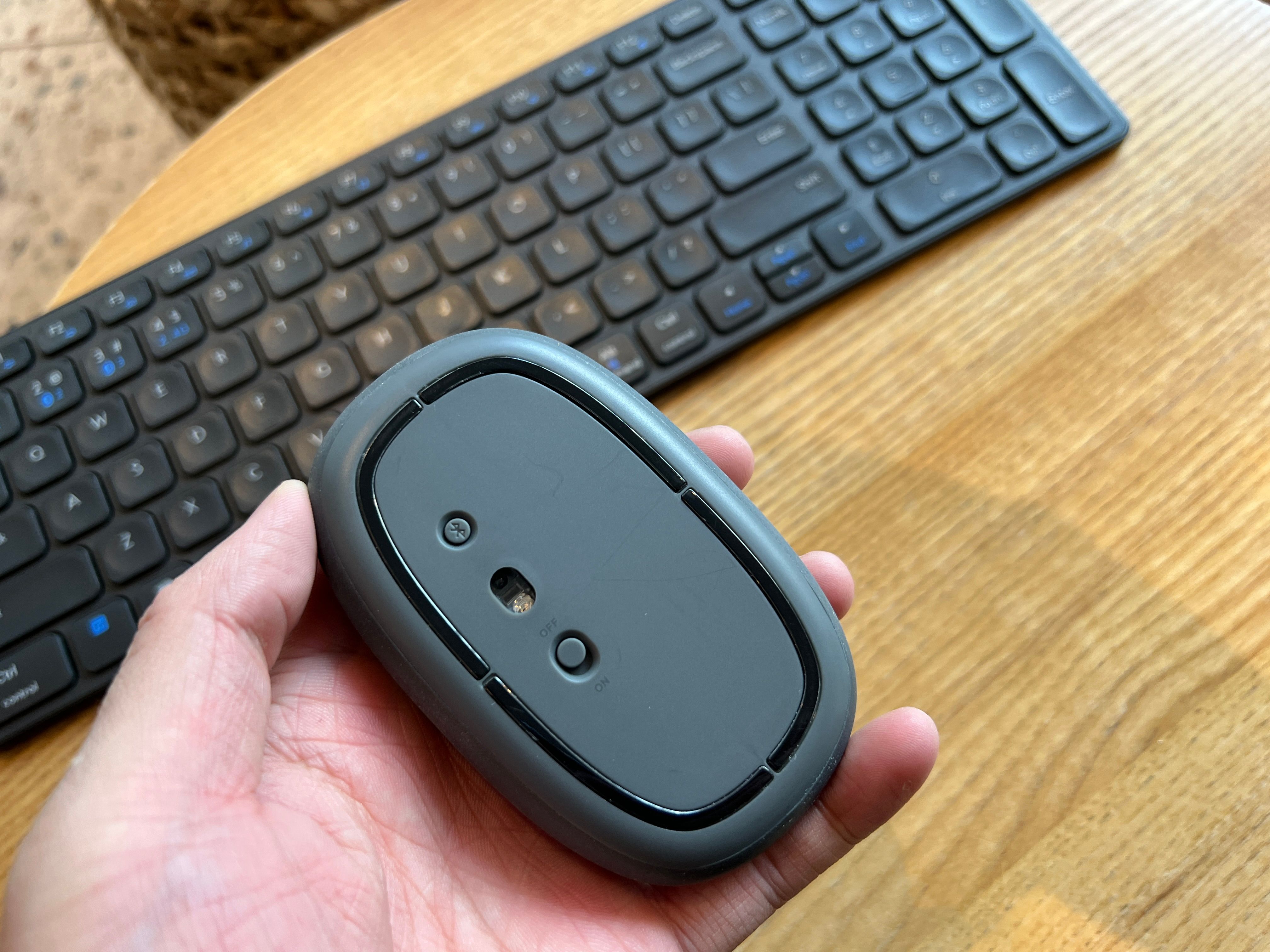 超薄刀锋版便携电脑,性价比最高的键盘鼠标套装推荐