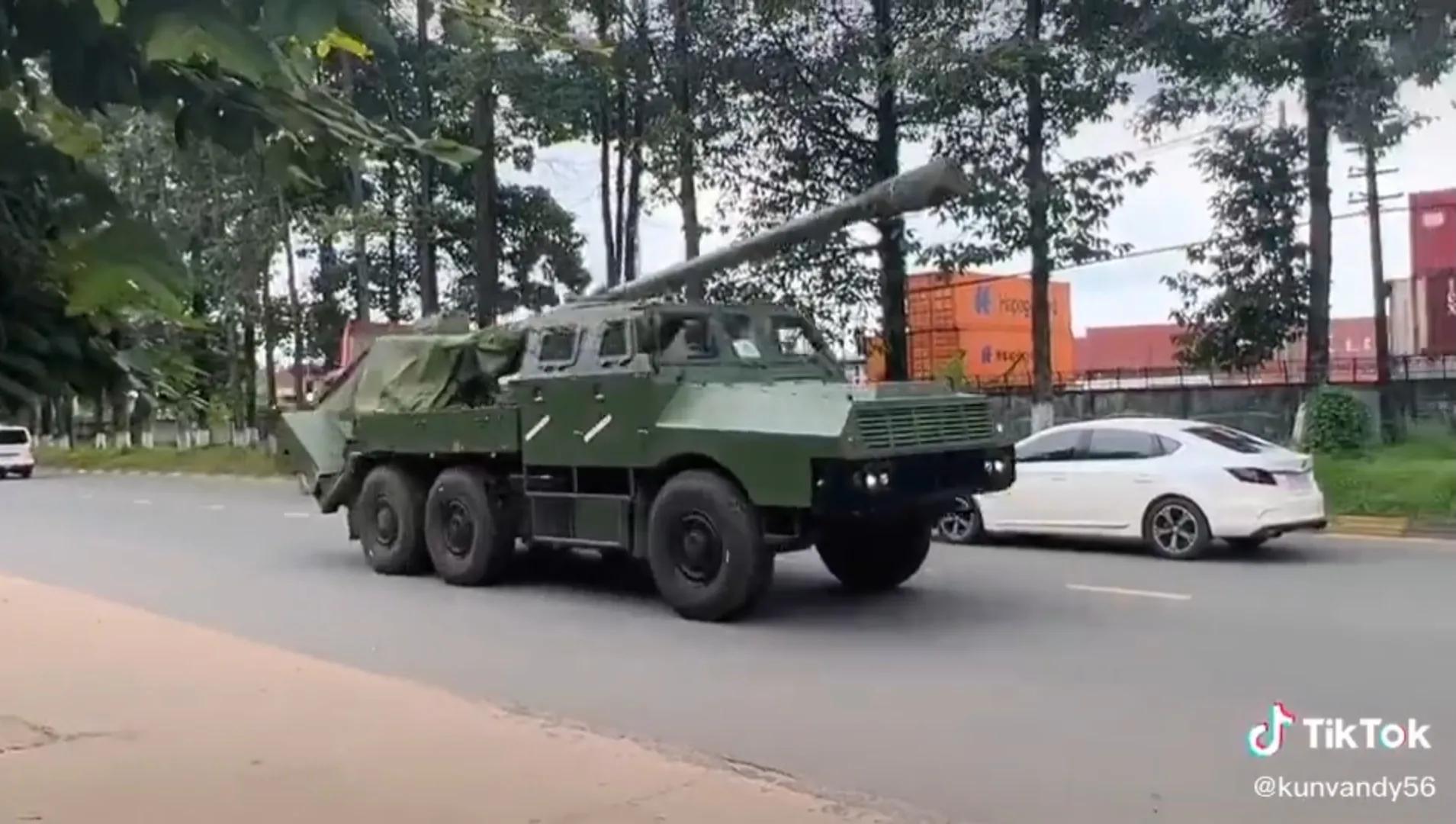 柬埔寨订购中国武器视频,中国援助柬埔寨火炮