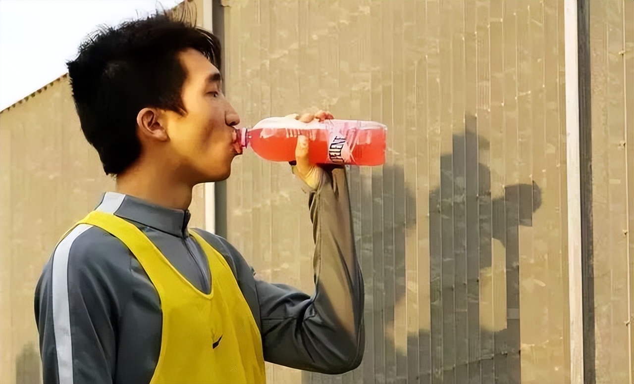 梅西正式退役吗,如果梅西退役会有多轰动