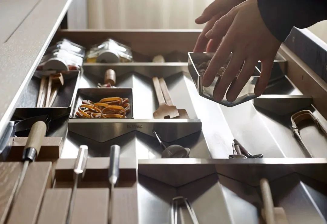 德系厨房比日系厨房好的点,日系厨房跟德系厨房哪个好