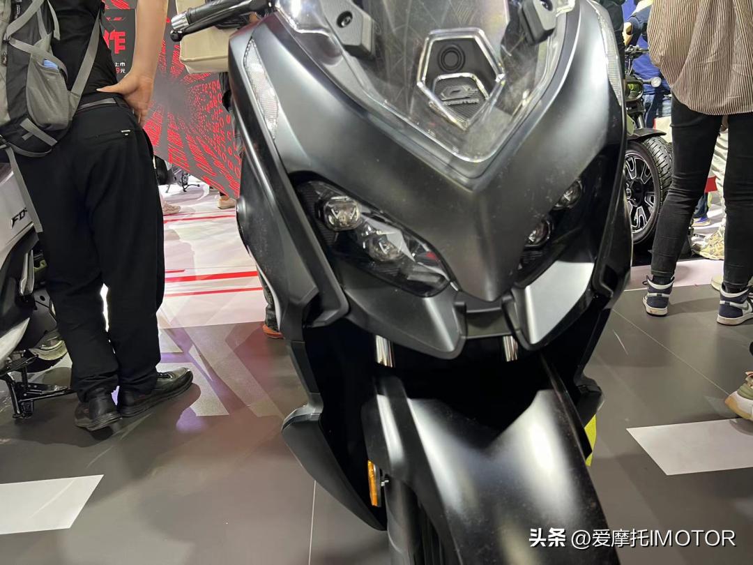 16999元！钱江都市运动踏板鸿150发布！