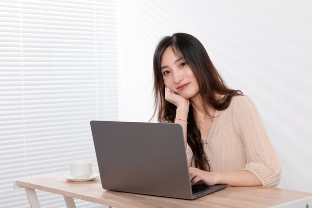 有什么自由一点的职业吗,有什么自由职业可以在家工作