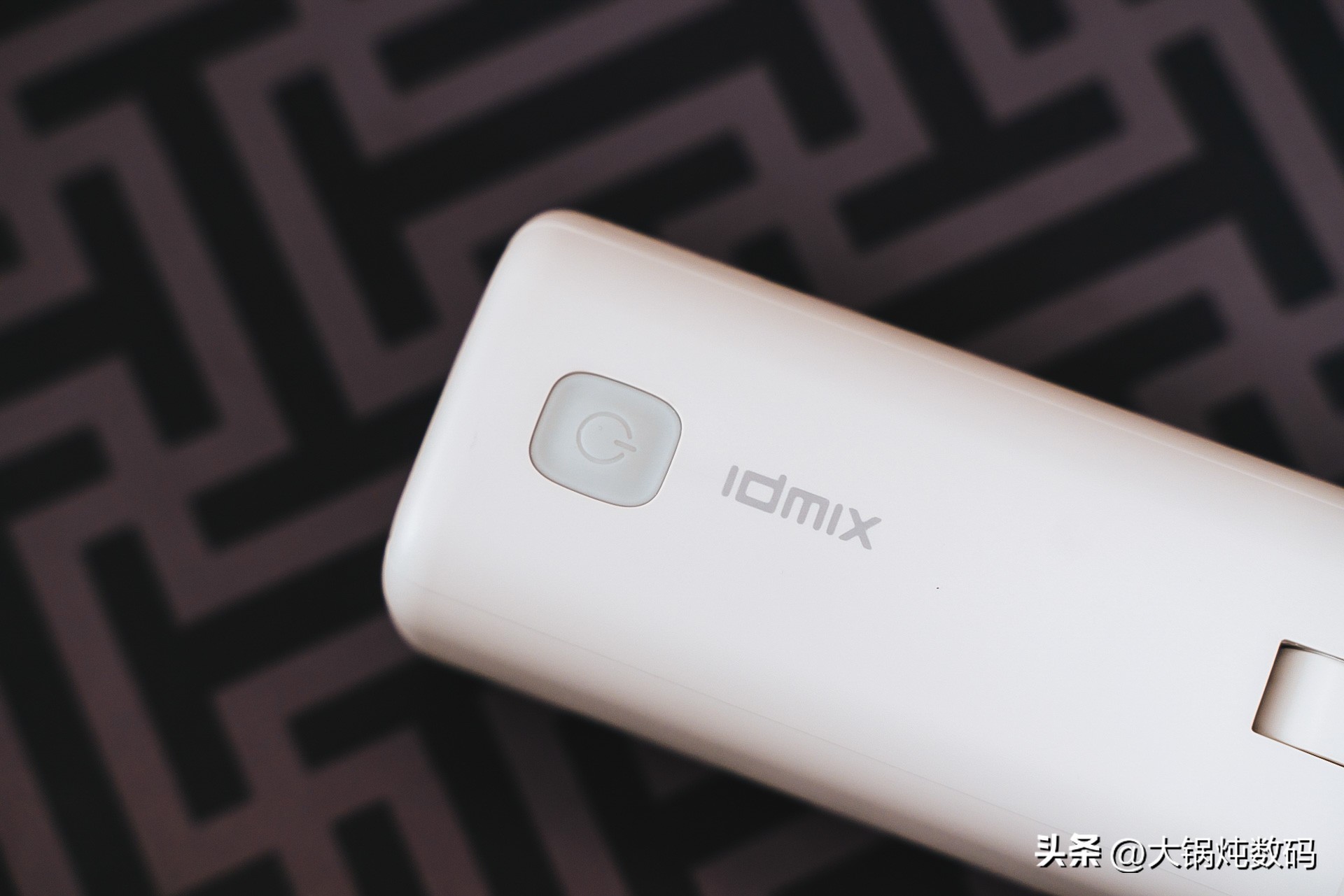 多功能露营灯实用推荐,多功能露营灯怎么选