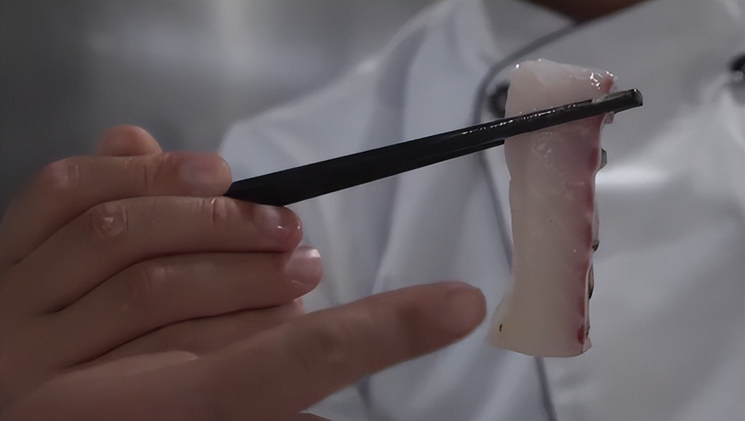 小伙养鱼一周赚100万,养鱼致富第二天目标赚十万