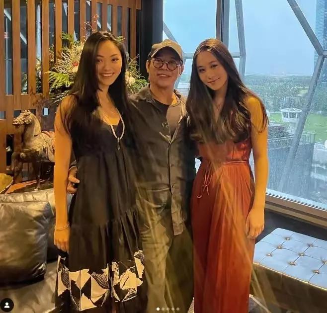 李连杰老了的图片,李连杰近照苍老似老头