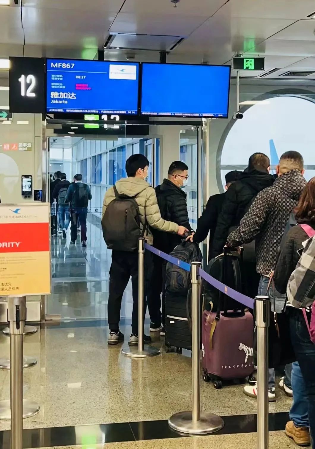 刚刚!盼了三年,首发团抵达→