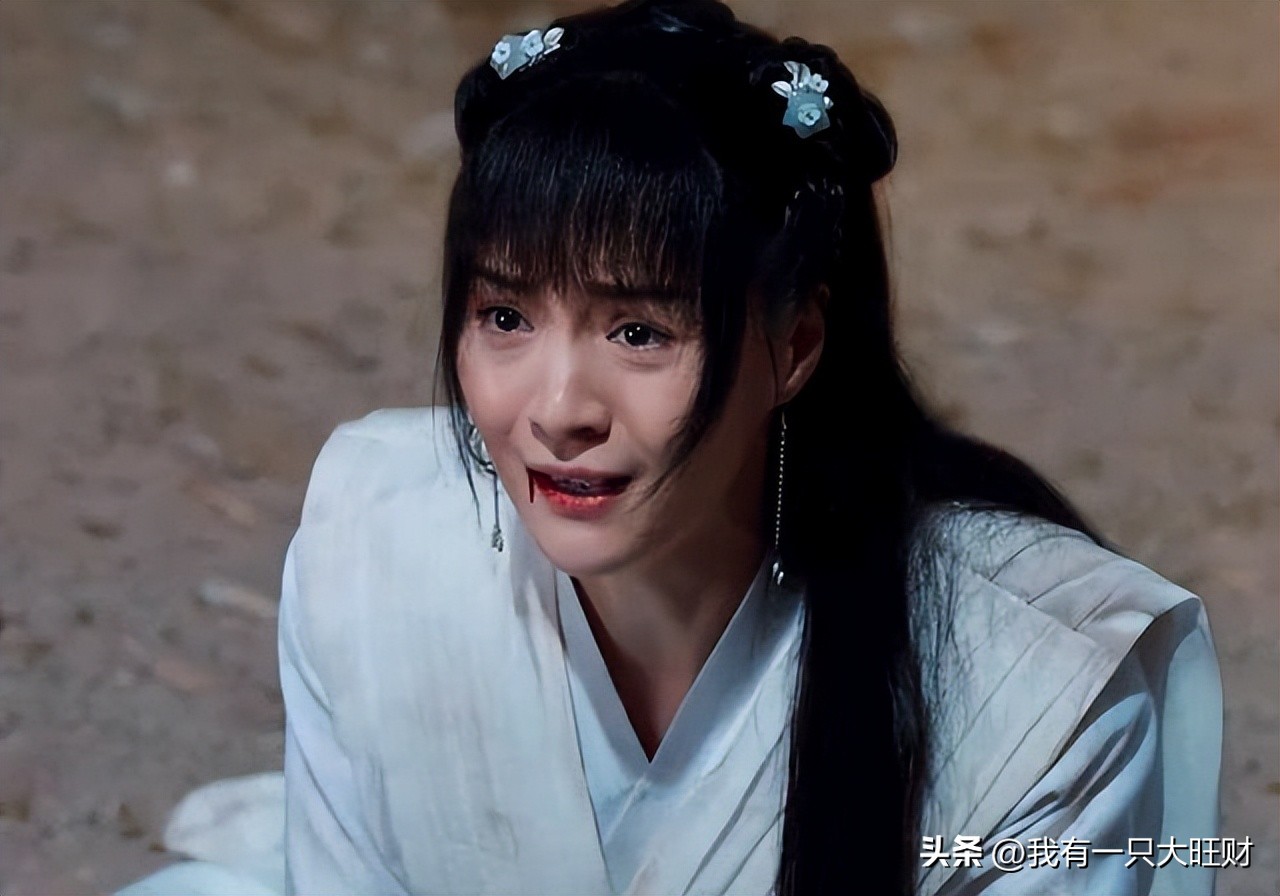 《月歌行》心魔皆因执念起,谢令奇千年等待,却换来与师妹的诀别