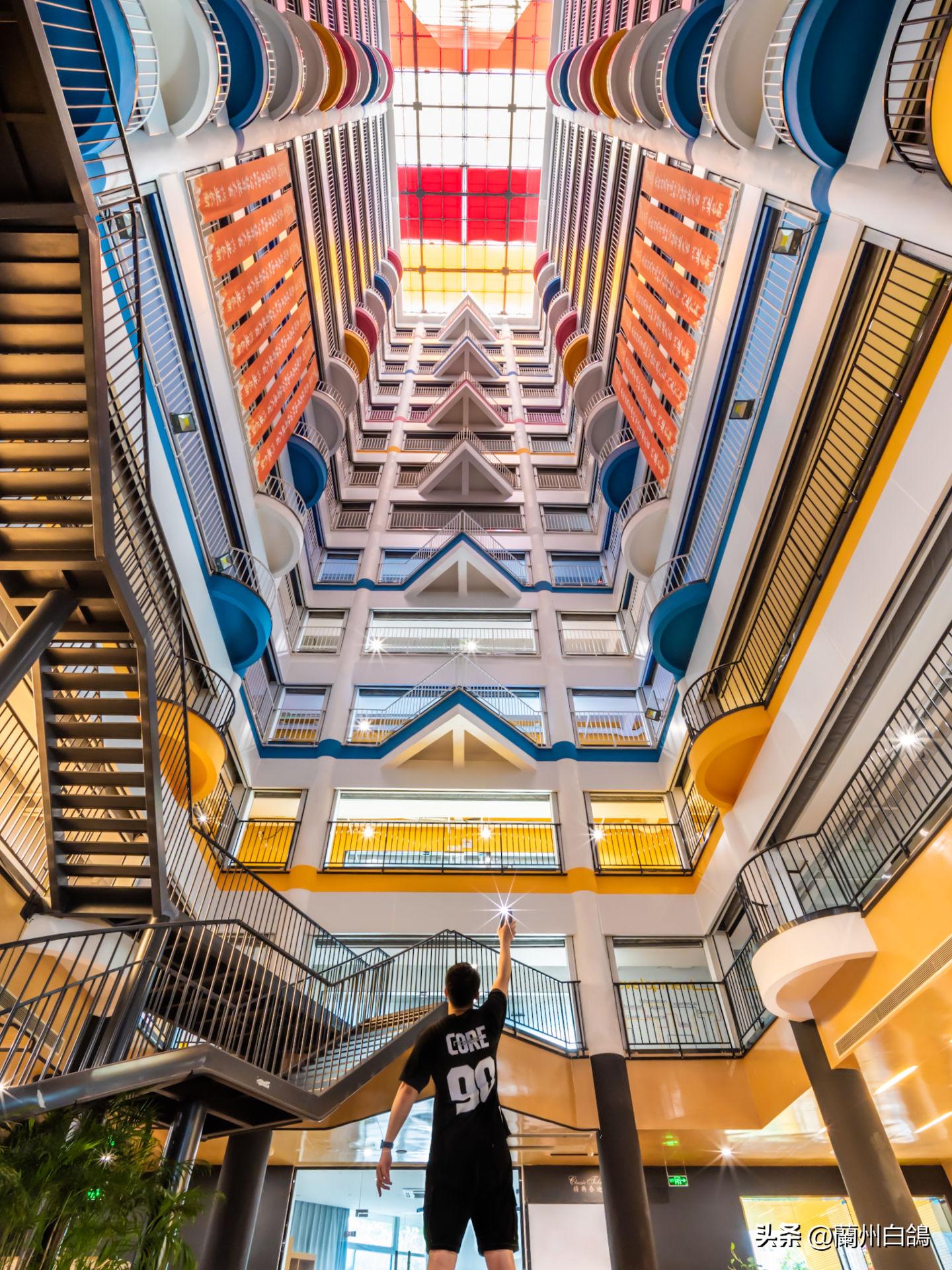 「手机摄影师的后期设备分享」我的苹果StudioDisplay和明基SW240