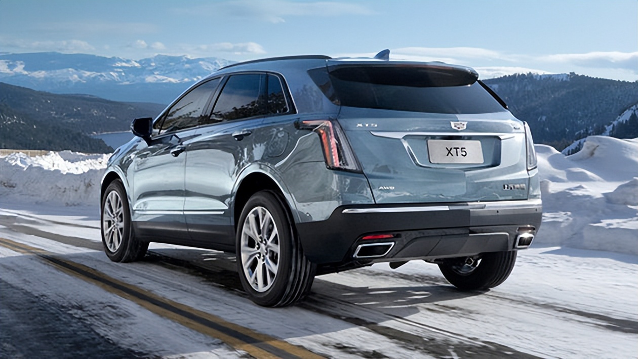 凯迪拉克xt52023曼哈顿灰,美系豪华品牌代表全新凯迪拉克xt5