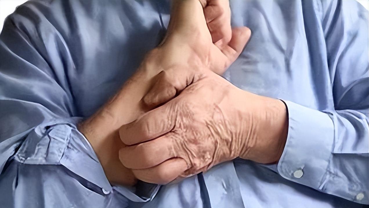 血糖刚发现偏高怎么办,血糖高不高看手上三个变化