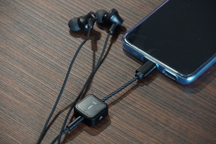 百元耳机和千元耳机对比,百元级耳机和千元级耳机的区别