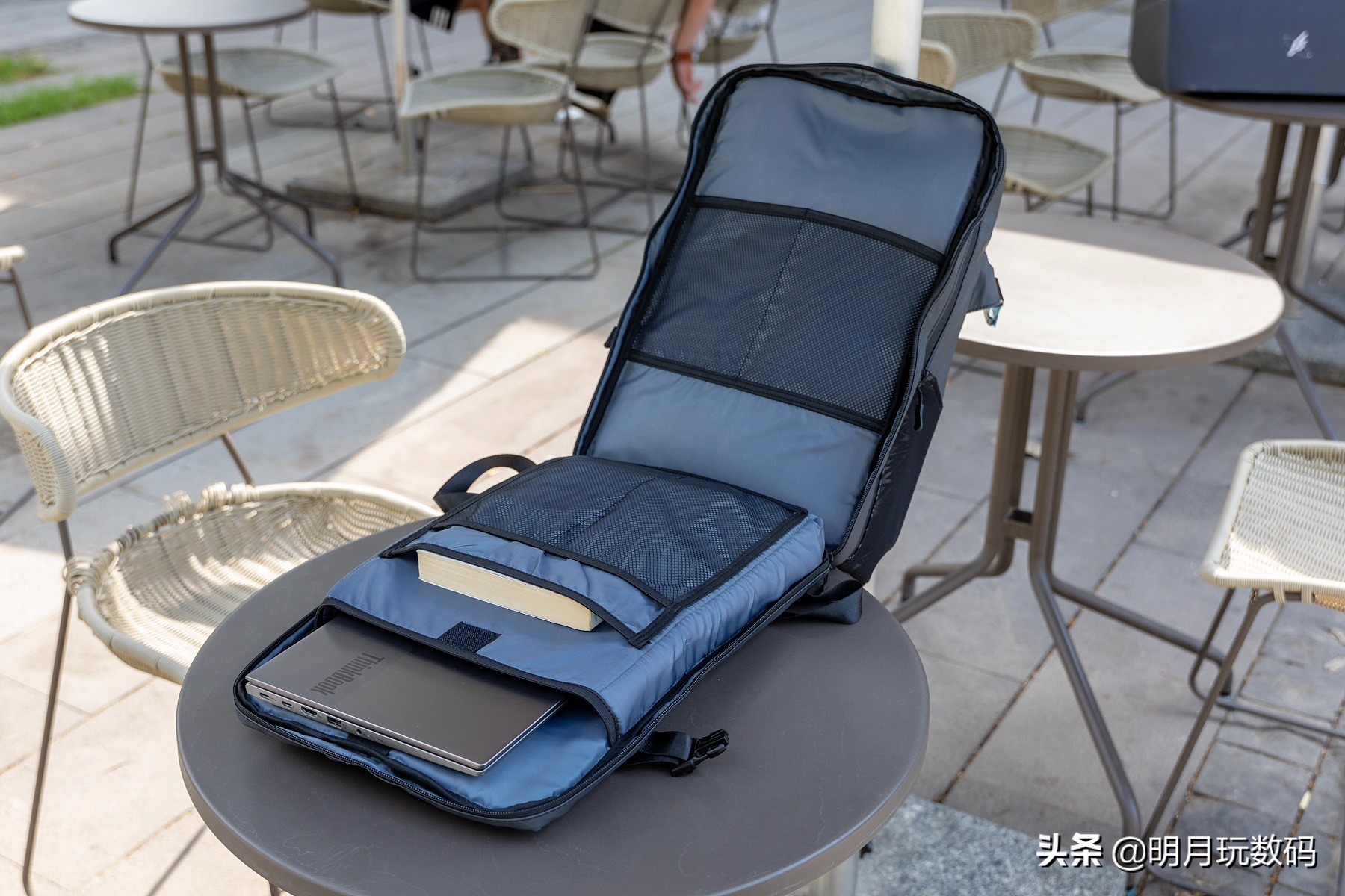 光影行星双肩包男200,类似于光影行星的双肩包