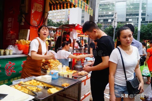 深圳往事大型电子厂,广东深圳最出名女儿国工厂