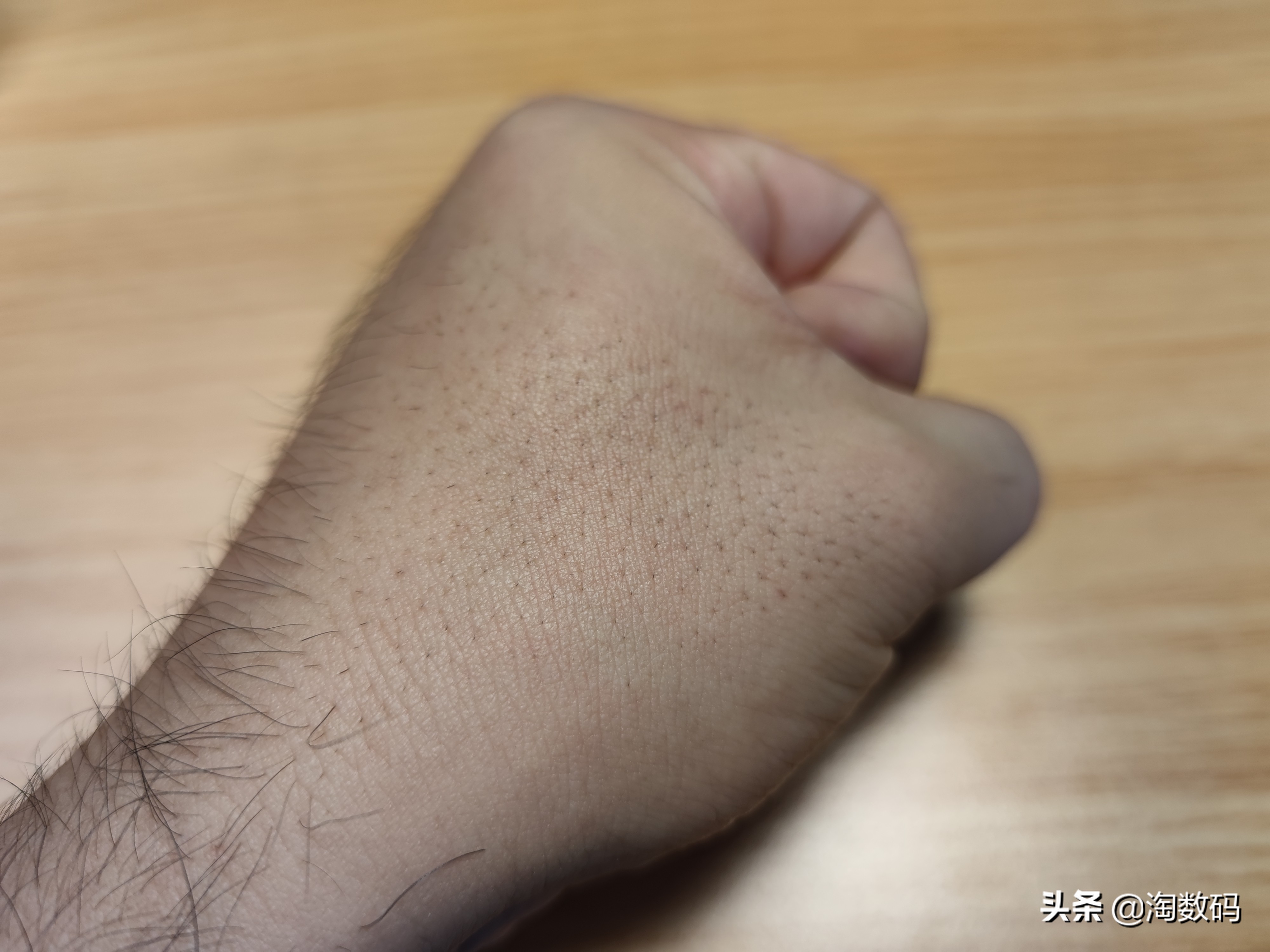 国产电动剃须刀100元以内,低价名牌剃须刀