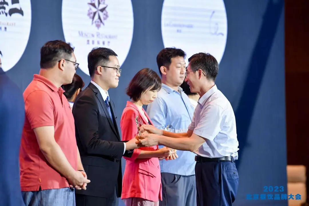 奥斯卡后厨有什么奖项,餐饮界有含金量的奖