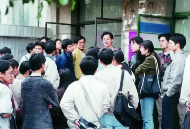 凤凰男的婚姻优越感,俞敏洪谈婚前婚姻观完整版