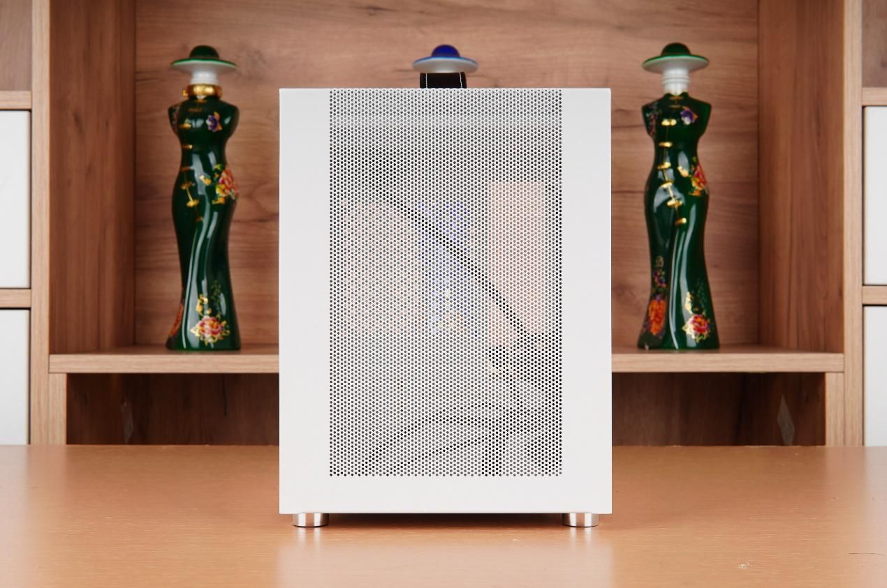 itx机箱闪鳞g200装机推荐,闪鳞g200机箱尺寸