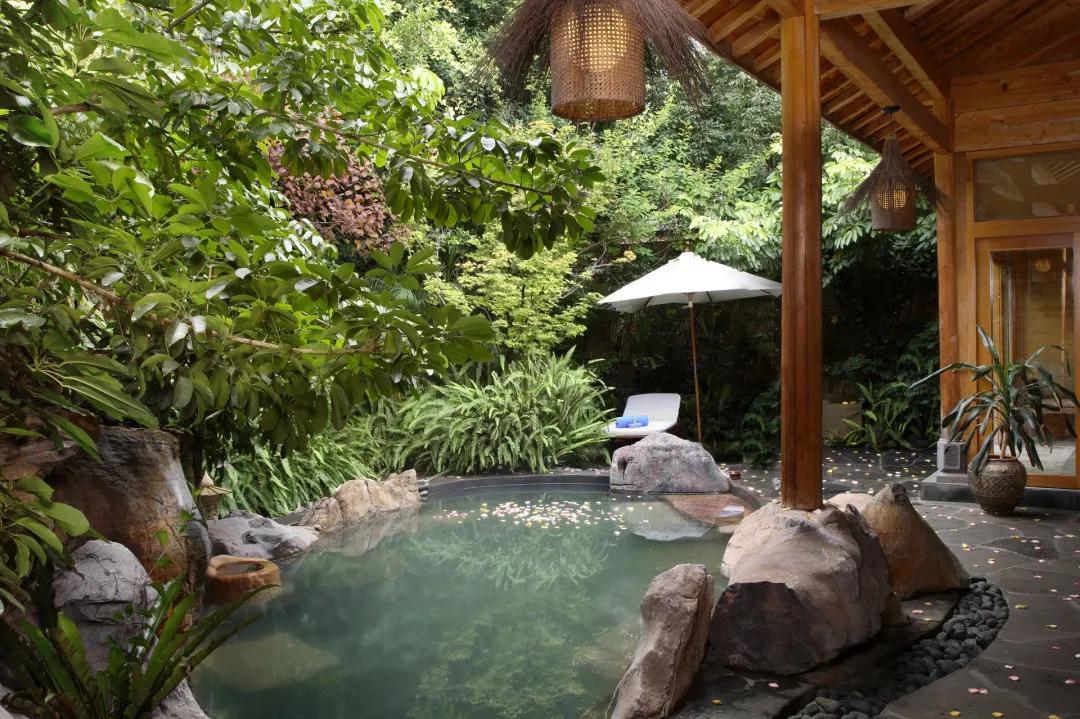 精油调香的正确方法,面部精油调香手法