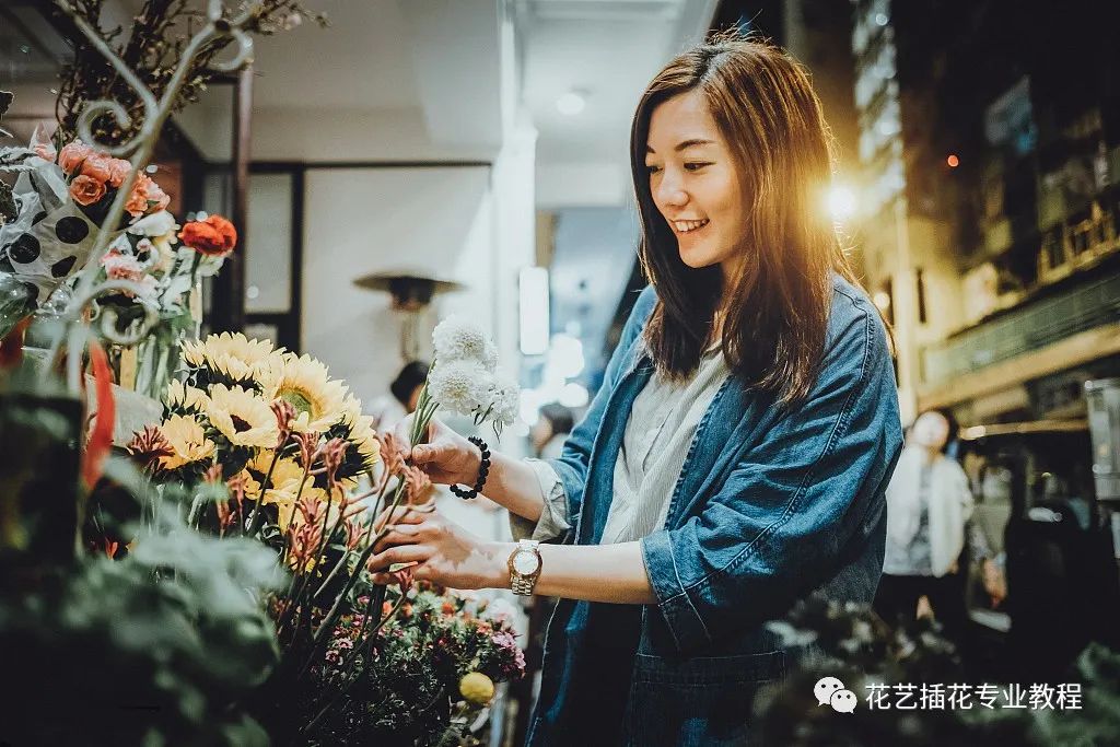 想开一家鲜花店需要怎么准备,新手如何开好一家鲜花店