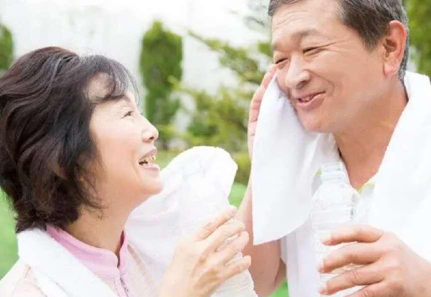 绝经期可以有*生活性**吗？夫妻之间要注意这些问题