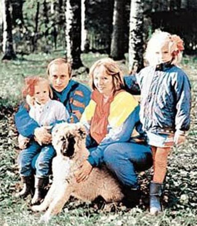 普京当选总统做的事,普京当选总统后第一件事