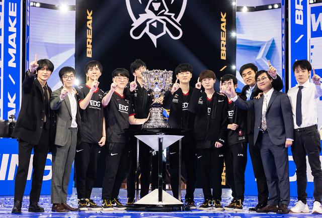 edg老板公开致歉,edg老板承诺夺冠奖励一套房视频