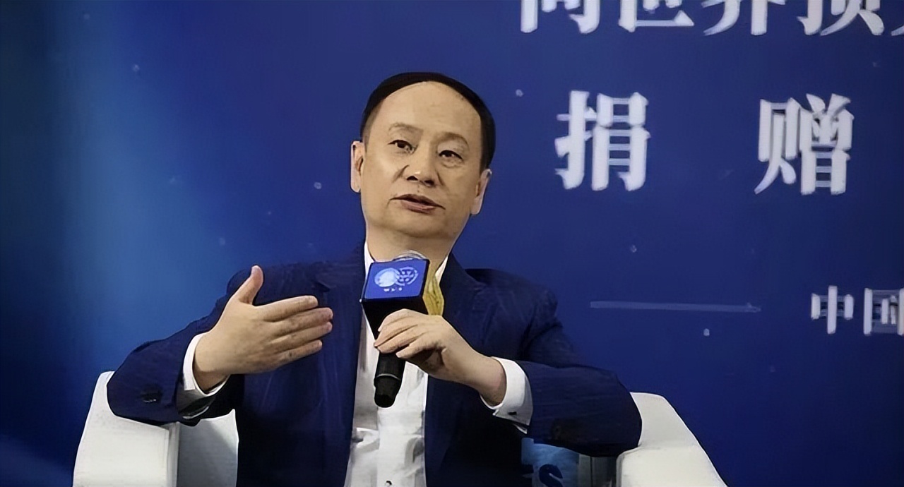 他17岁考入清华毕业后回乡当保安,他17岁上北大20岁上哈佛