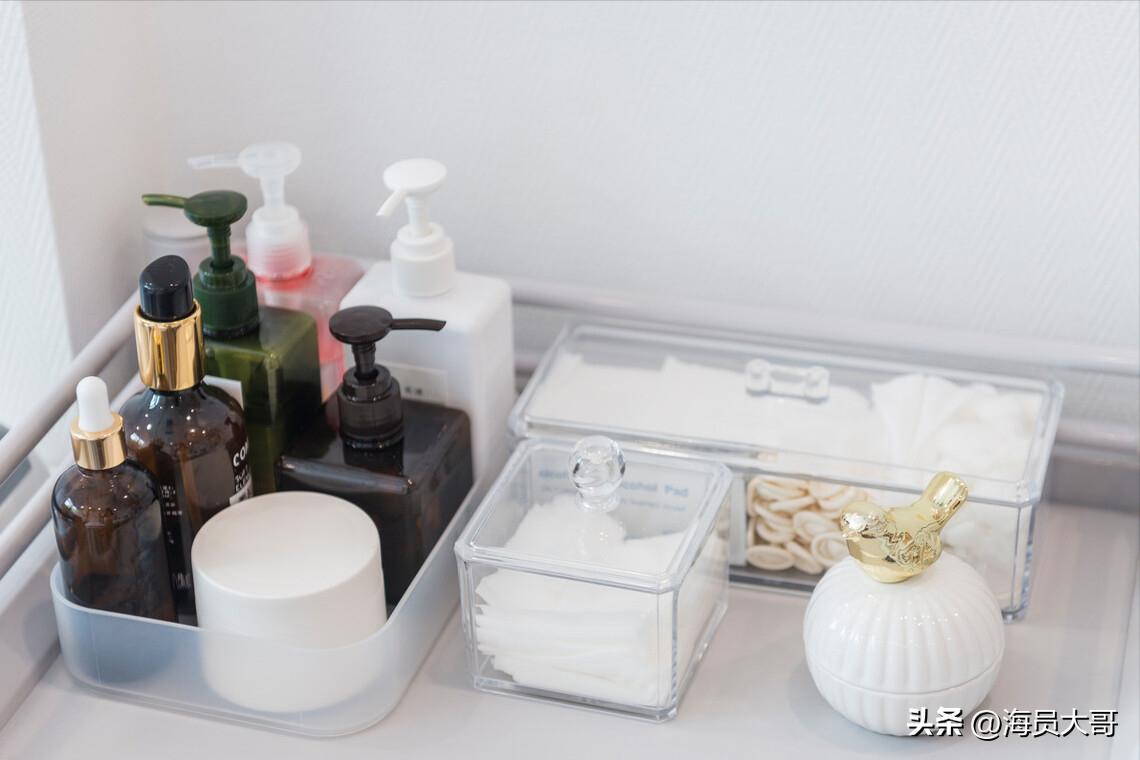 船到韩国，船长听了女人的话，遭好心女华人欺骗，损失4万5千多