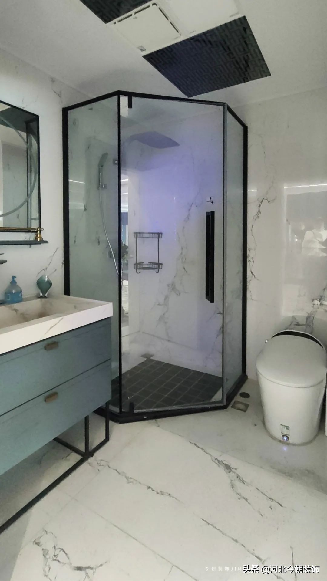 现代轻奢无主灯设计实景小户型,现代风格无主灯设计大宅