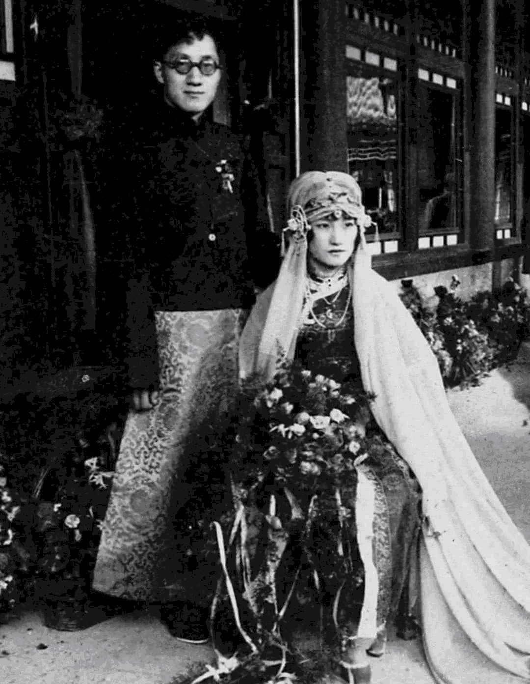 徐志摩梁启超新婚贺词,梁启超给徐志摩的证婚词前因后果